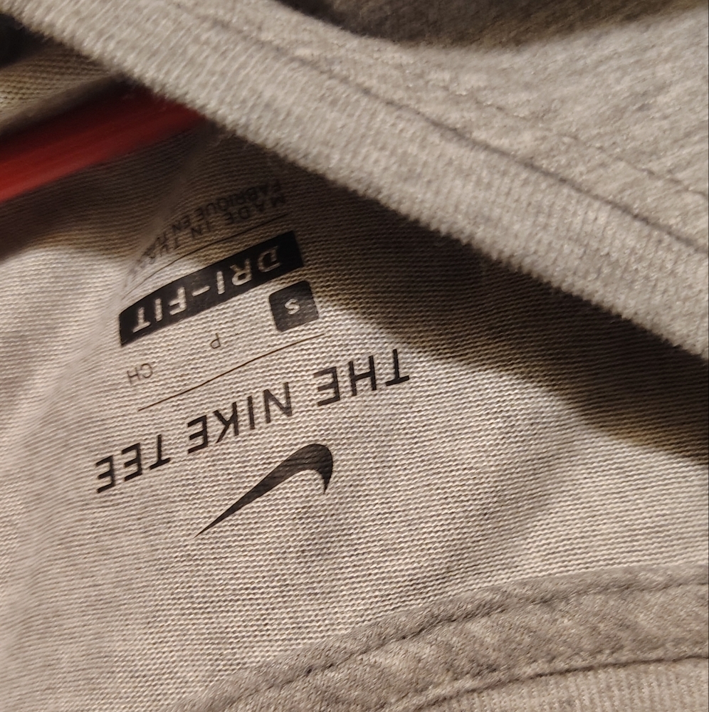 Nike Dri-Fit Gray Tee tank with tripple check on the front size s